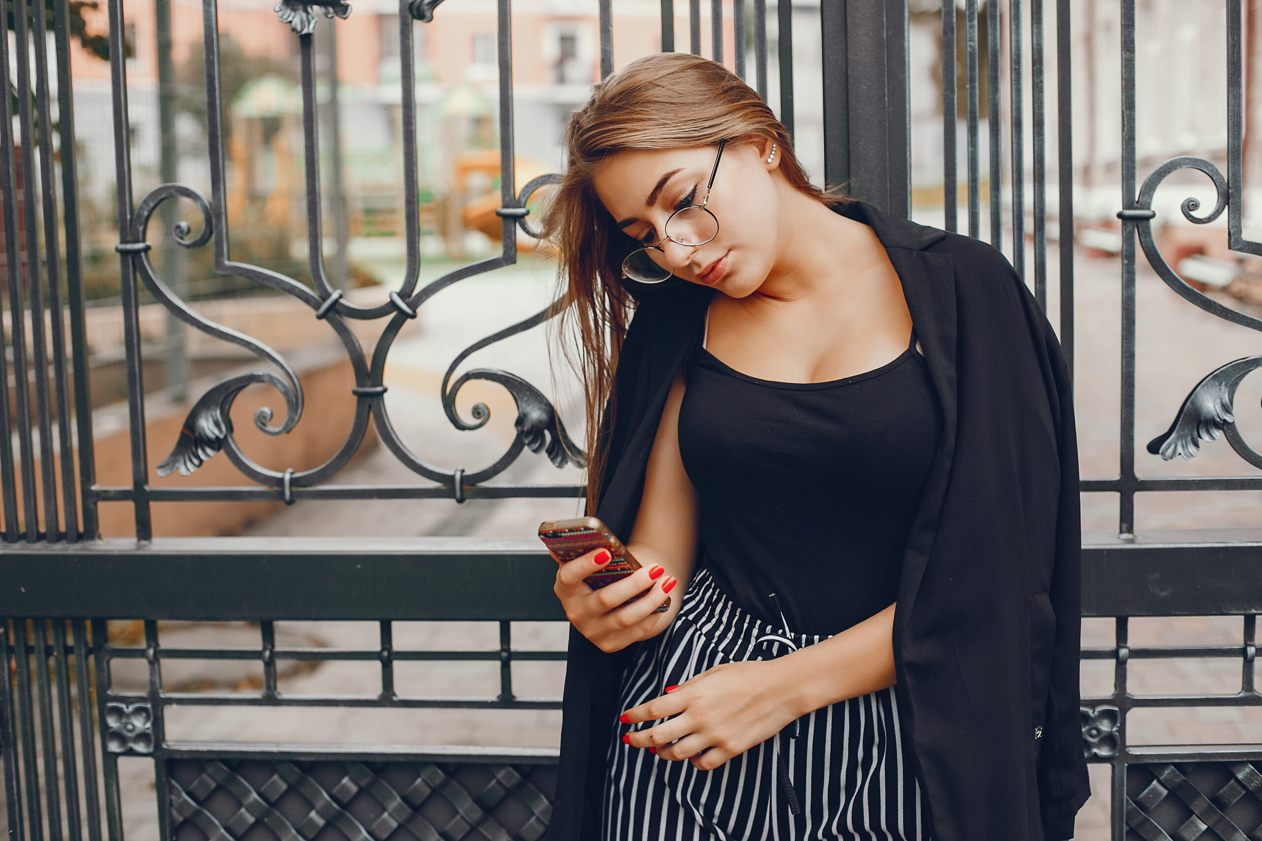 ТОП-10 сайтов для анонимных знакомств в 2025 году