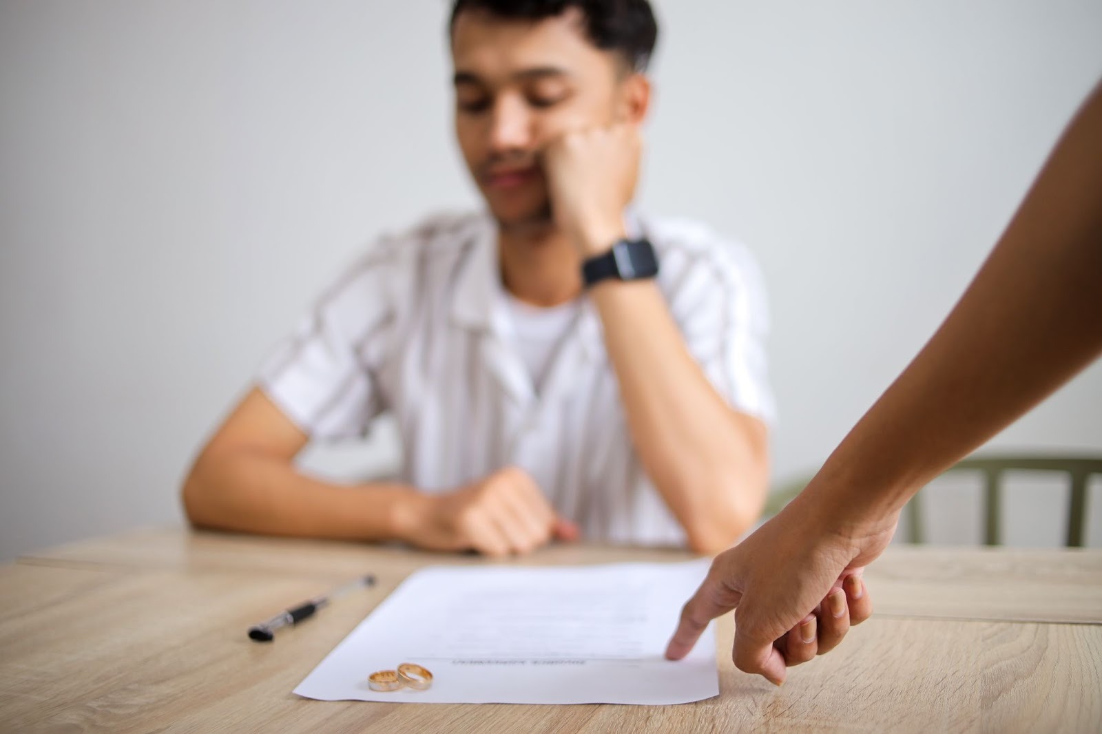 Стадии расставания: 5 и 8 этапов с понятными действиями на каждом