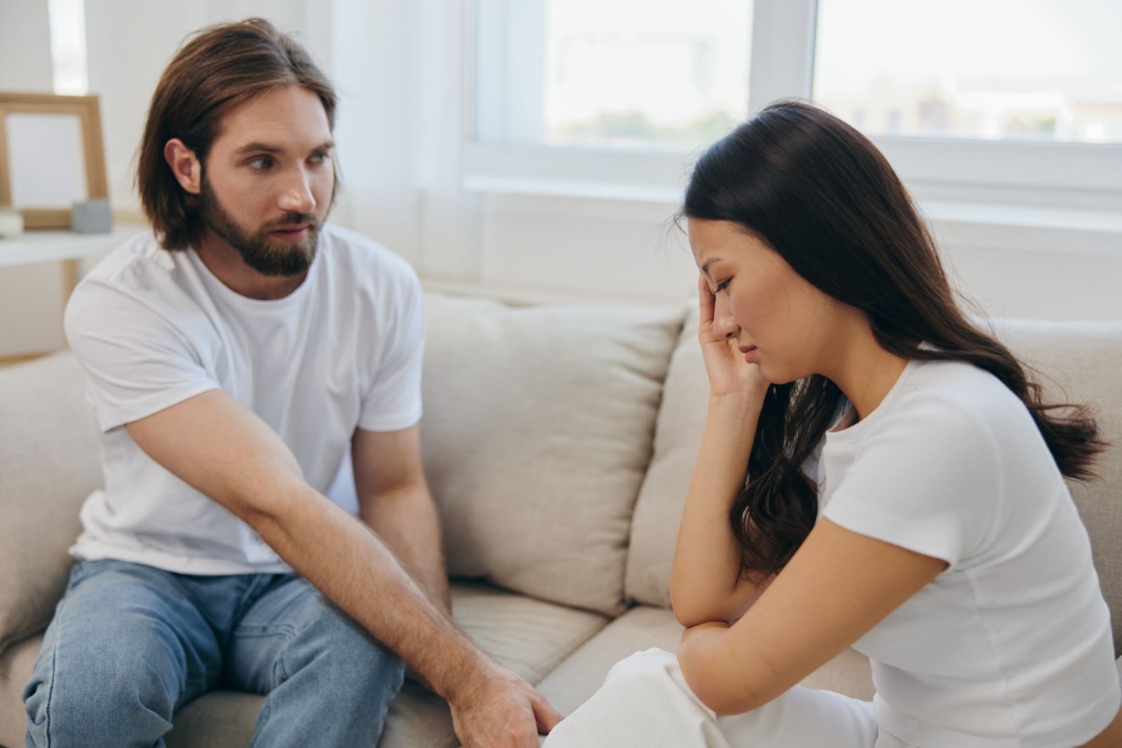 Пара разговаривает откровенно о чувстве ревности
