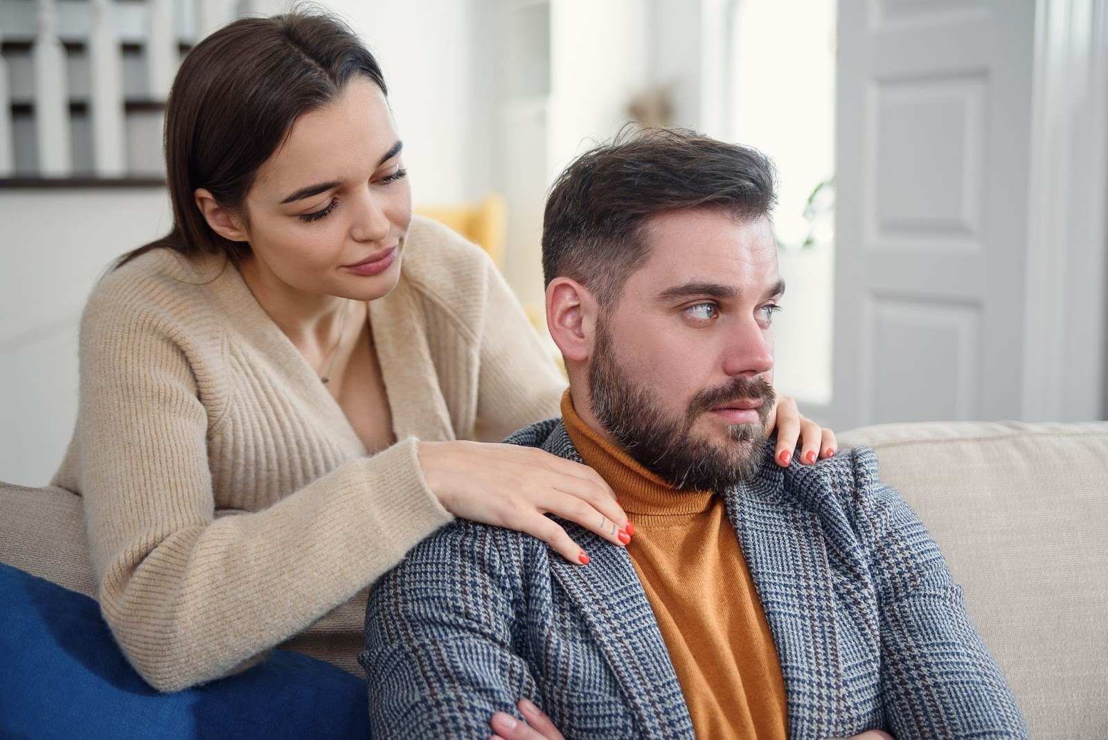 Пара разговаривает откровенно о чувстве ревности
