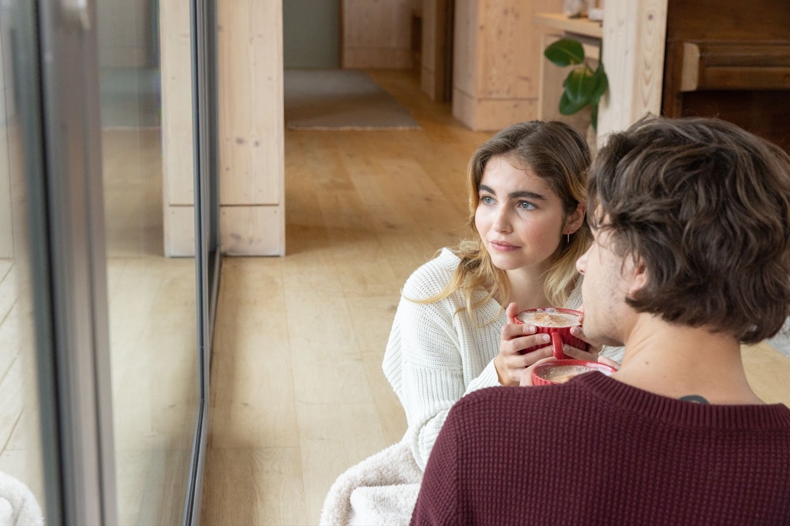 как отличить настоящую любовь от влюблённости и созависимости
М
