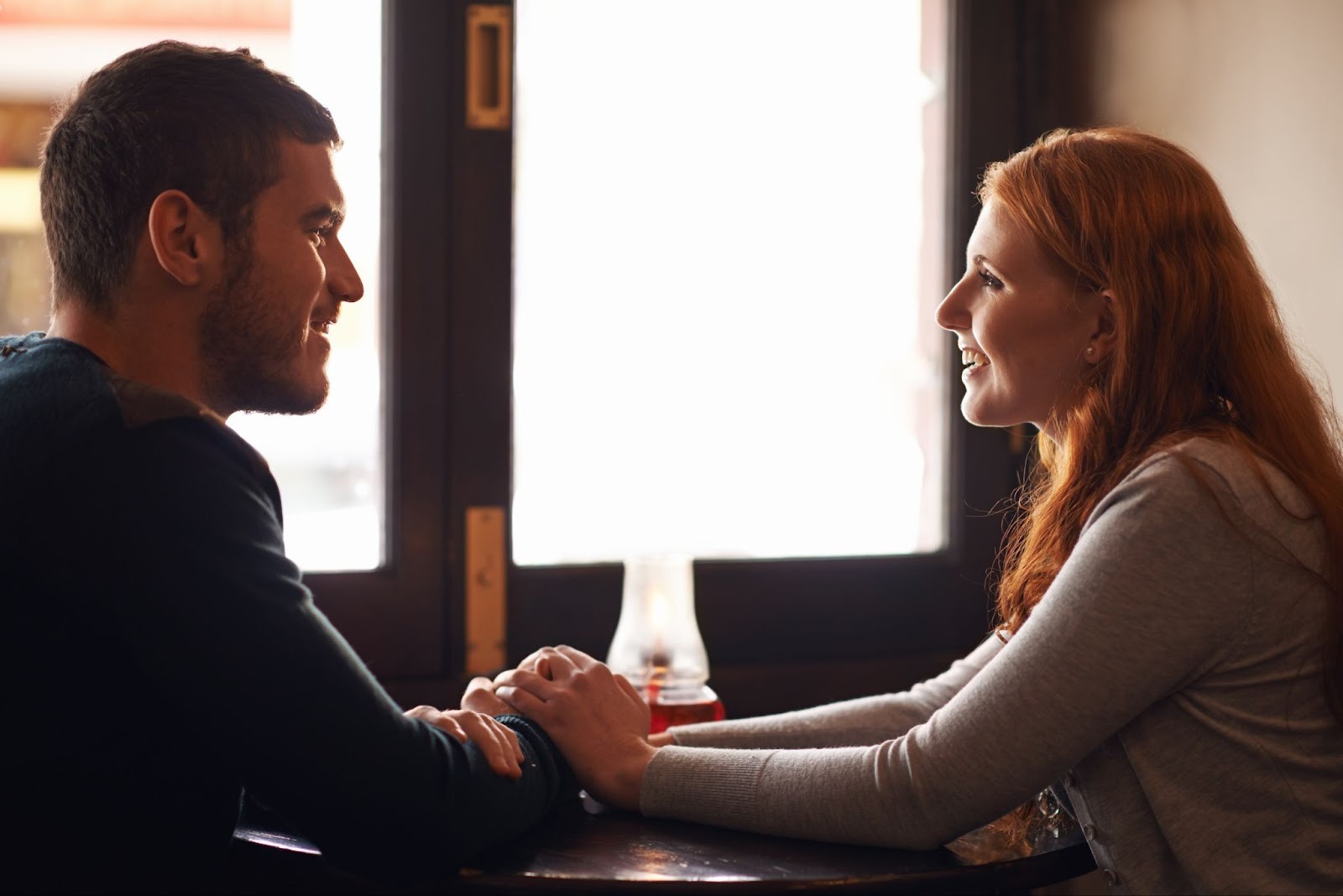 Как признаться в любви незаметно через заботу и внимание
